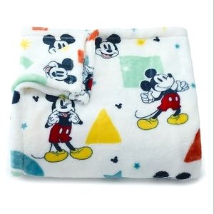 👉*NWT* DISNEYS MICKEY MOUSE OVERSIZED SUPERSOFT PRINTED PLUSH THROW ~60" x 72"
